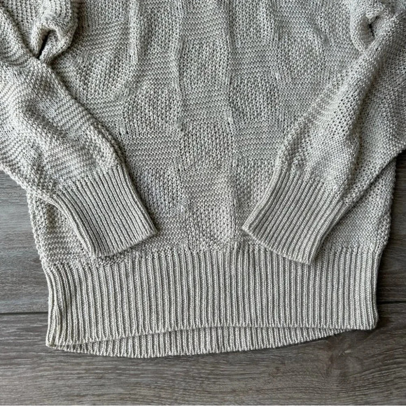 Limitex Paris Linen Blend Keyhole Back Dolman Sleeve Sweater - Picture 7 of 14